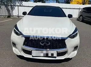 2017, Infiniti / Q30, 10446 км., gas