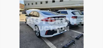2017, Hyundai / Ioniq, VIN: KMHCX51DGHU038154, 132474 км., hybrid, 1580 куб.см.