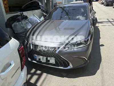 2023, Lexus / es300h, 89000 км., hybrid