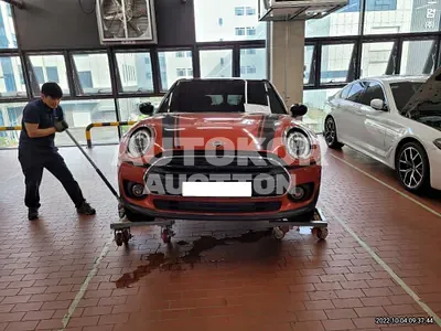 2020, MINI / Clubman, VIN: WMW71BB01L2N26003, 15600 км., diesel