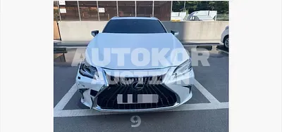 2024, Lexus / es300h, 37016 км., hybrid, 2487 куб.см.