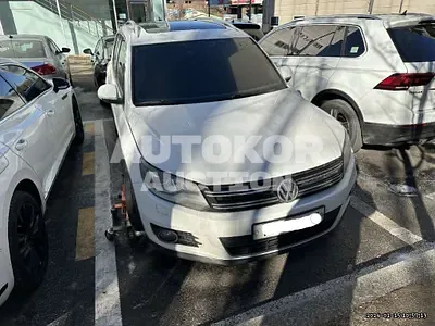 2016, Volkswagen / Tiguan, VIN: WVGZZZ5NZGW047279, 99500 км., diesel