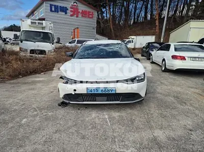 2023, Kia / ev6, VIN: KNAC281CPPA100167, 48631 км., electric