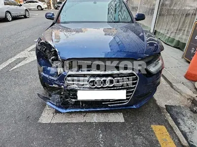 2016, Audi / A4, VIN: WAUZZZ8K4GA012080, 179810 км., diesel