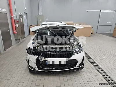 2023, BMW / 320, gas