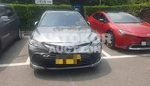 2023, Toyota / Camry, 71819 км., hybrid, 2487 куб.см.