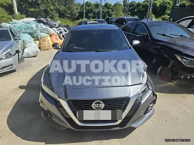 2020, Nissan / Altima, 35921 км., gas