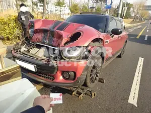 2019, MINI / Clubman, VIN: WMWXJ310XL2L94947, gas