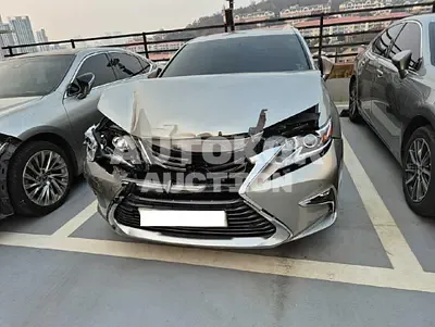 2017, Lexus / es300h, VIN: JTHBW1GG5H2162978, 124800 км., hybrid