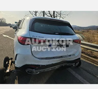 2026, Mercedes-Benz / glc300, gas
