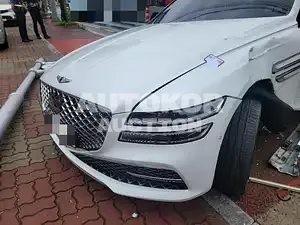 2020, Genesis / G80, 42000 км., gas, 2497 куб.см.