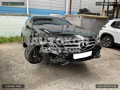 2015, Mercedes-Benz / E 250, VIN: WDDHF9HB4GB281431, 111150 км., diesel