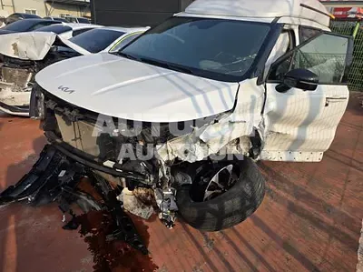 2021, Kia / Carnival, 61028 км., gas, 3500 куб.см.