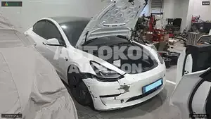2021, Tesla / Model 3, VIN: 5YJ3E1EB6MF952281, electric