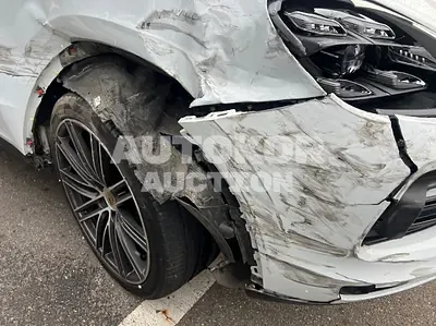 2019, Porsche / Cayenne, VIN: WP1AA29Y3KDA23644, 74804 км., gas