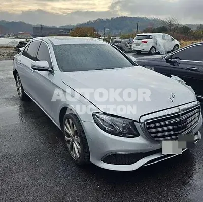 2020, Mercedes-Benz / E 300, gas