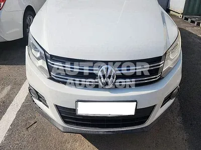 2015, Volkswagen / Tiguan, VIN: WVGZZZ5NZFW612810, 141955 км., diesel