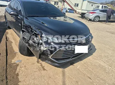 2019, Toyota / Avalon, 167242 км., hybrid