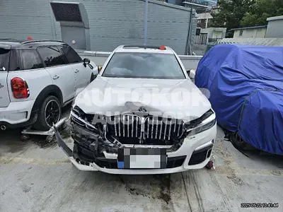 2020, BMW / 740, 56860 км., gas