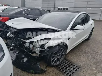 2021, Tesla / Model 3, VIN: 5YJ3E1EB0MF891946, electric