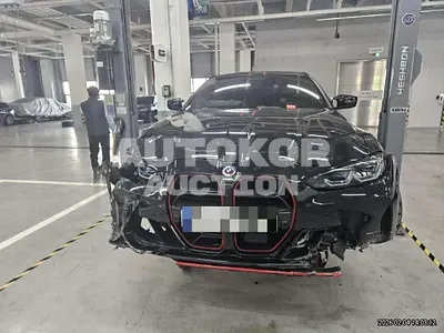 2023, BMW / M4, 32017 км., gas