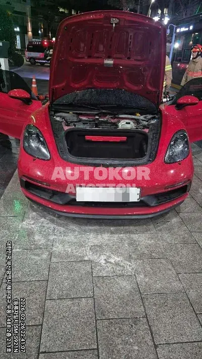 2019, Porsche / 718 cayman, 24000 км., gas