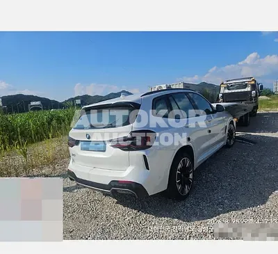 2021, BMW / iX3, 100000 км., electric