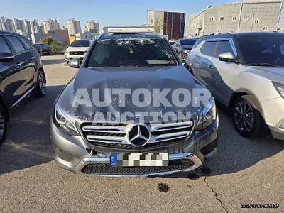 2017, Mercedes-Benz / GLC 220, 147196 км., diesel