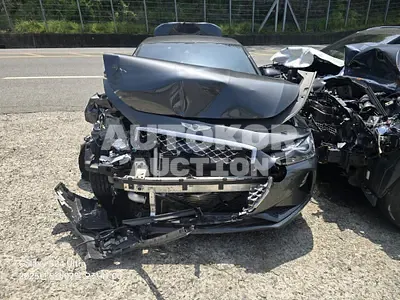 2019, Genesis / G70, VIN: KMTG341ABKU030369, 87555 км., gas