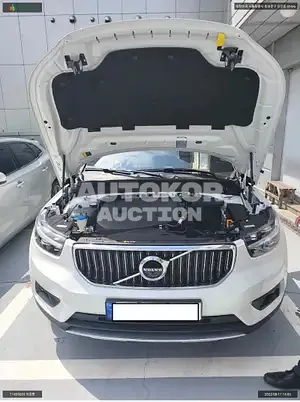 2022, Volvo / XC40, VIN: YV1XZK92CN2775683, hybrid