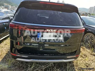 2023, Kia / Carnival, 56000 км., gas