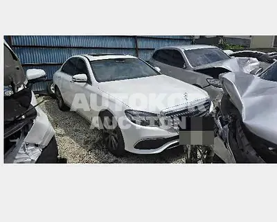 2017, Mercedes-Benz / E 220, 289565 км., diesel, 1950 куб.см.