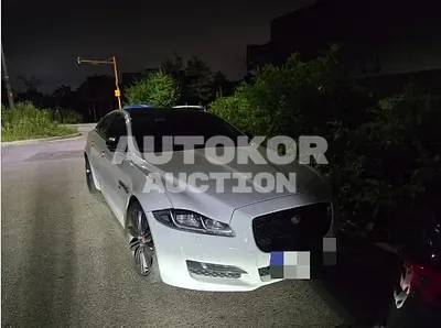 2017, Jaguar / XJ, 129031 км., gas, 3000 куб.см.