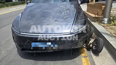 2025, Tesla / Model Y, 20000 км., electric