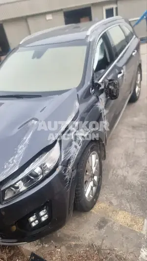 2017, Kia / Sorento, VIN: KNAPK81ABHA303144, 210000 км., diesel
