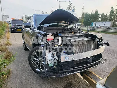 2021, Kia / Sorento, VIN: KNARK81BGMA108062, diesel