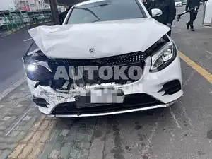 2017, Mercedes-Benz / GLC 220, VIN: WDC0J0FBXJF299477, 52000 км., diesel, 2143 куб.см.