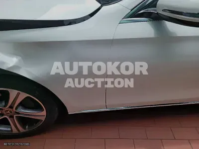 2019, Mercedes-Benz / E 300, VIN: WDDZF4JB2KA672352, 22560 км., gas