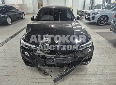 2021, BMW / 330e, 60700 км., hybrid