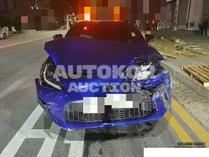 2024, Audi / R8, gas