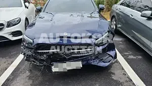 2020, Mercedes-Benz / E 350, 9000 км., gas