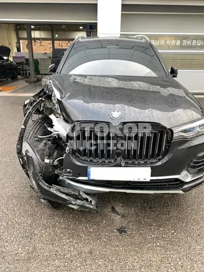 2021, BMW / 740, VIN: WBACW2101M9E97518, 34955 км., gas