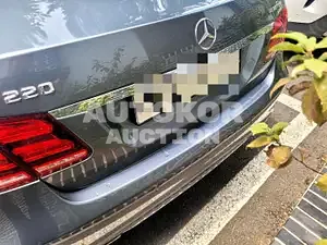 2016, Mercedes-Benz / E 220, 106084 км., diesel
