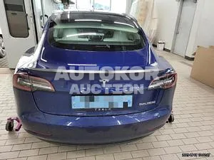2020, Tesla / Model 3, VIN: 5YJ3E1EC7LF750900, 9850 км., electric
