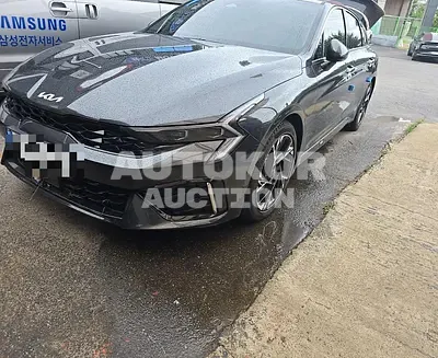2024, BMW / B5, VIN: KNAG341ABSA346167, gas, 2000 куб.см.