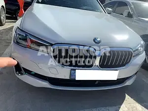2020, BMW / 520, VIN: WBA11BH06MCF53712, gas