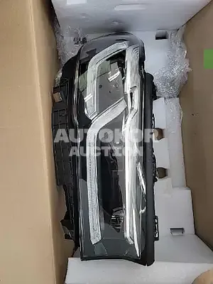 2022, BMW / 520, unknown