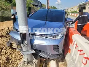 2023, Volkswagen / ID.4, 2946 км., electric