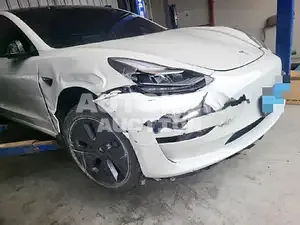 2021, Tesla / Model 3, VIN: 5YJ3E1EB2MF951824, 77400 км., electric, 236 куб.см.