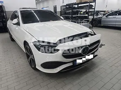 2023, Mercedes-Benz / c300, VIN: W1KAF4HB5PR205133, 15473 км., hybrid
